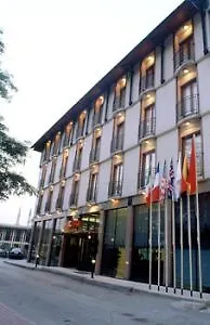 Hotel Accura